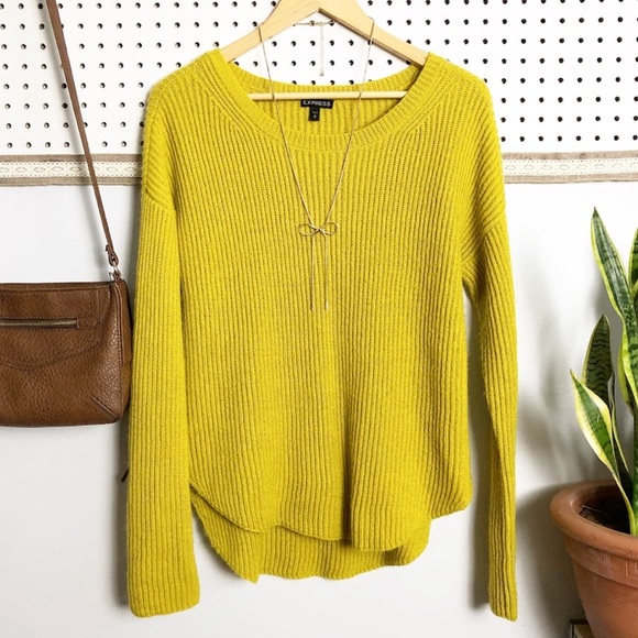 hwl boutique Jewelry - Long Bow Necklace